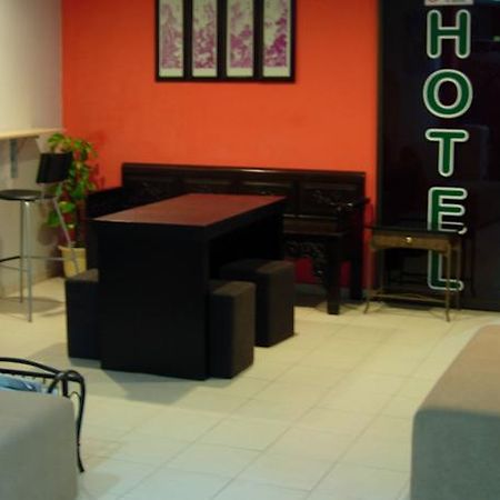 Gold Leaf Hotel Malacca Luaran gambar